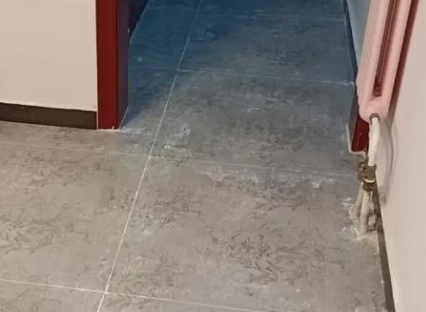 双湖瓷砖空鼓维修公司分享下双湖地砖空鼓了怎么办